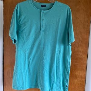 NWT Levi’s T-shirt